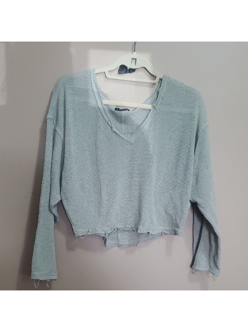 💥HOST PICK💥Out From Under Women's Seafoam Green V-Neck Top Size Small